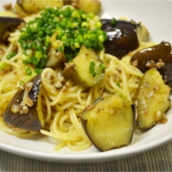 ごろごろナスとひき肉の塩麹パスタ